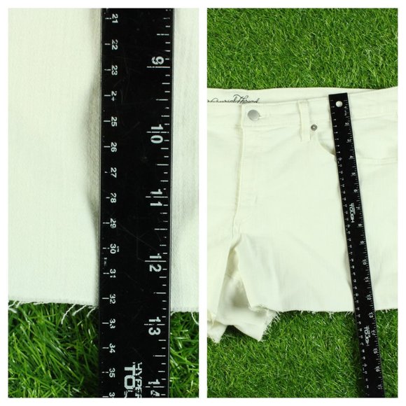 Ladies Universal Thread Jeans Shorts Size 18 - Picture 3 of 6